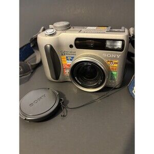 Sony DSC-S75  Cyber-Shot 3.3 Megapixel Digital Camera *TESTED WORKING* 128mb